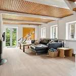 Pet Friendly In With Kitchen * 바일레