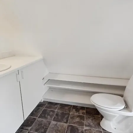 Pet Friendly In With Kitchen بيت للعطل