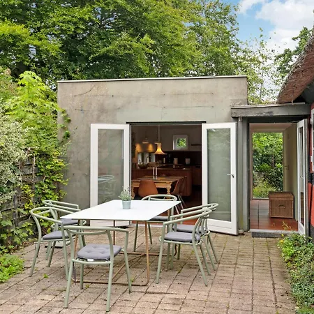 Ferienhaus Pet Friendly In With Kitchen *